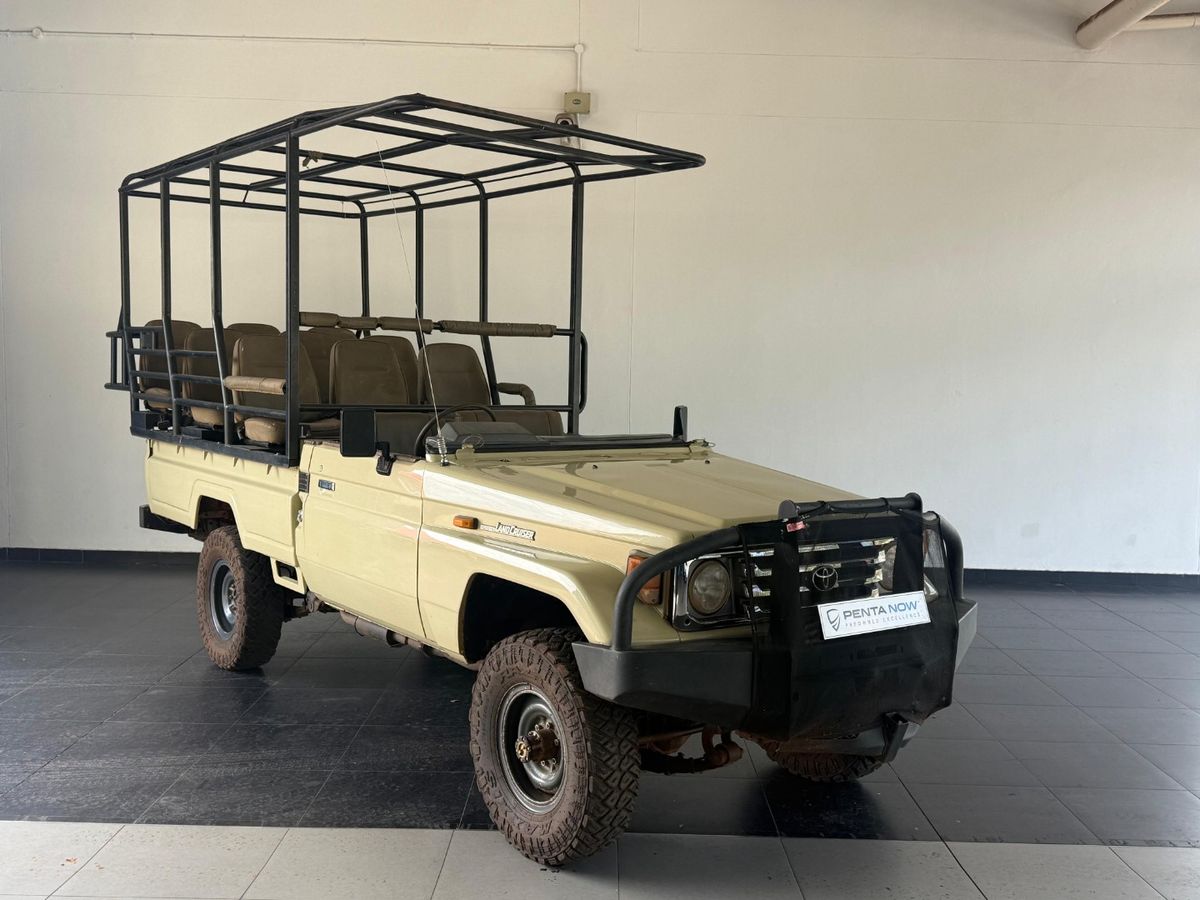 2004 Toyota Land Cruiser 70 4.2 Diesel Single-Cab