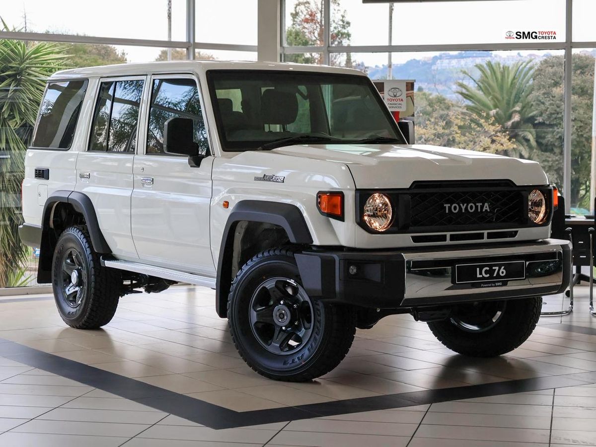 2026 Toyota Land Cruiser 76 2.8GD-6 Station Wagon LX