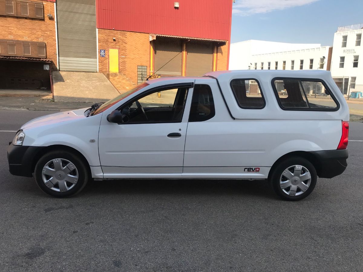 2014 Nissan NP200 1.6