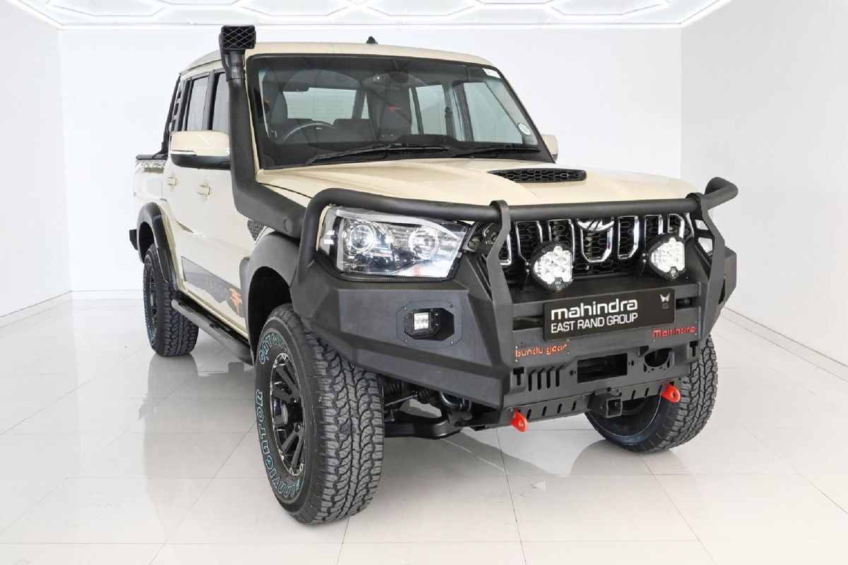2023 Mahindra Pik Up 2.2 mHawk S11 Dawn 4x4 Auto Double-Cab