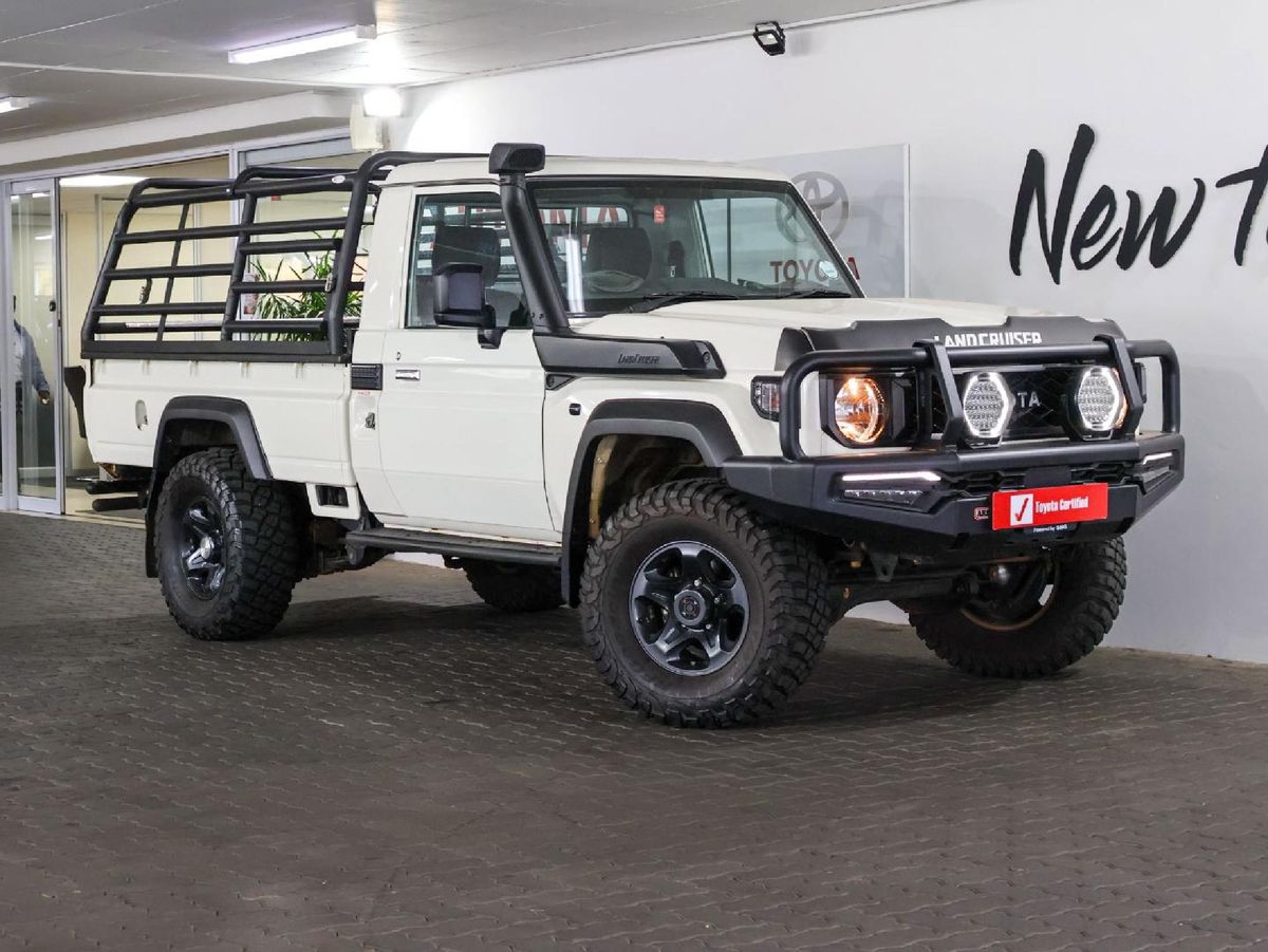 2025 Toyota Land Cruiser 79 4.5 D Single-Cab