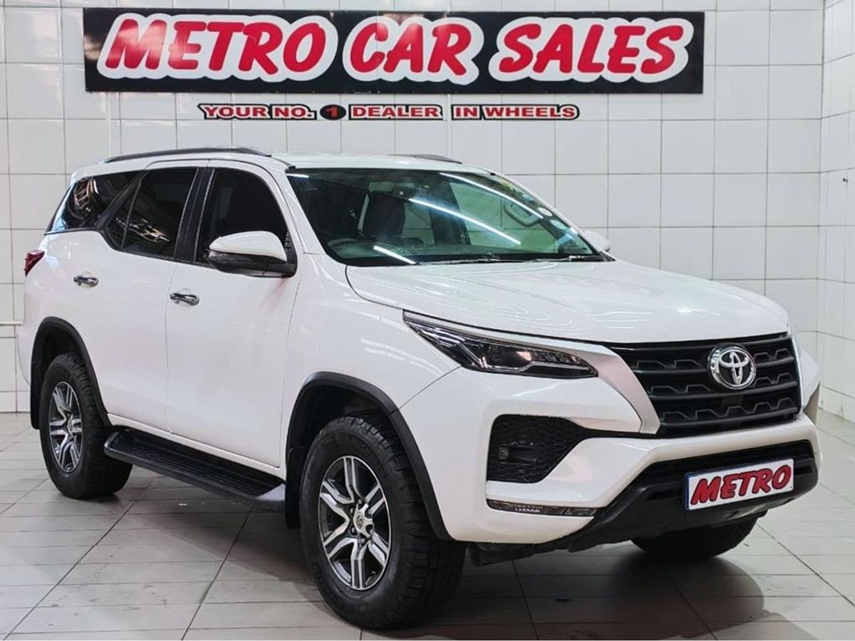 2022 Toyota Fortuner 2.4 GD-6 Raised Body Auto
