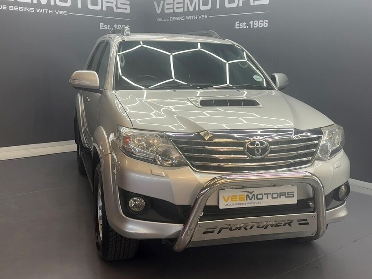 2014 Toyota Fortuner 3.0 D-4D Raised Body Auto