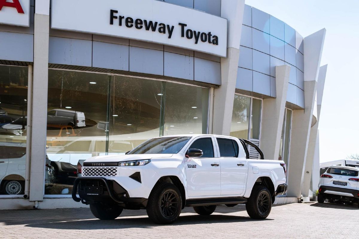 2026 Toyota Hilux 2.8 GD-6 RB SRX Auto Double-Cab