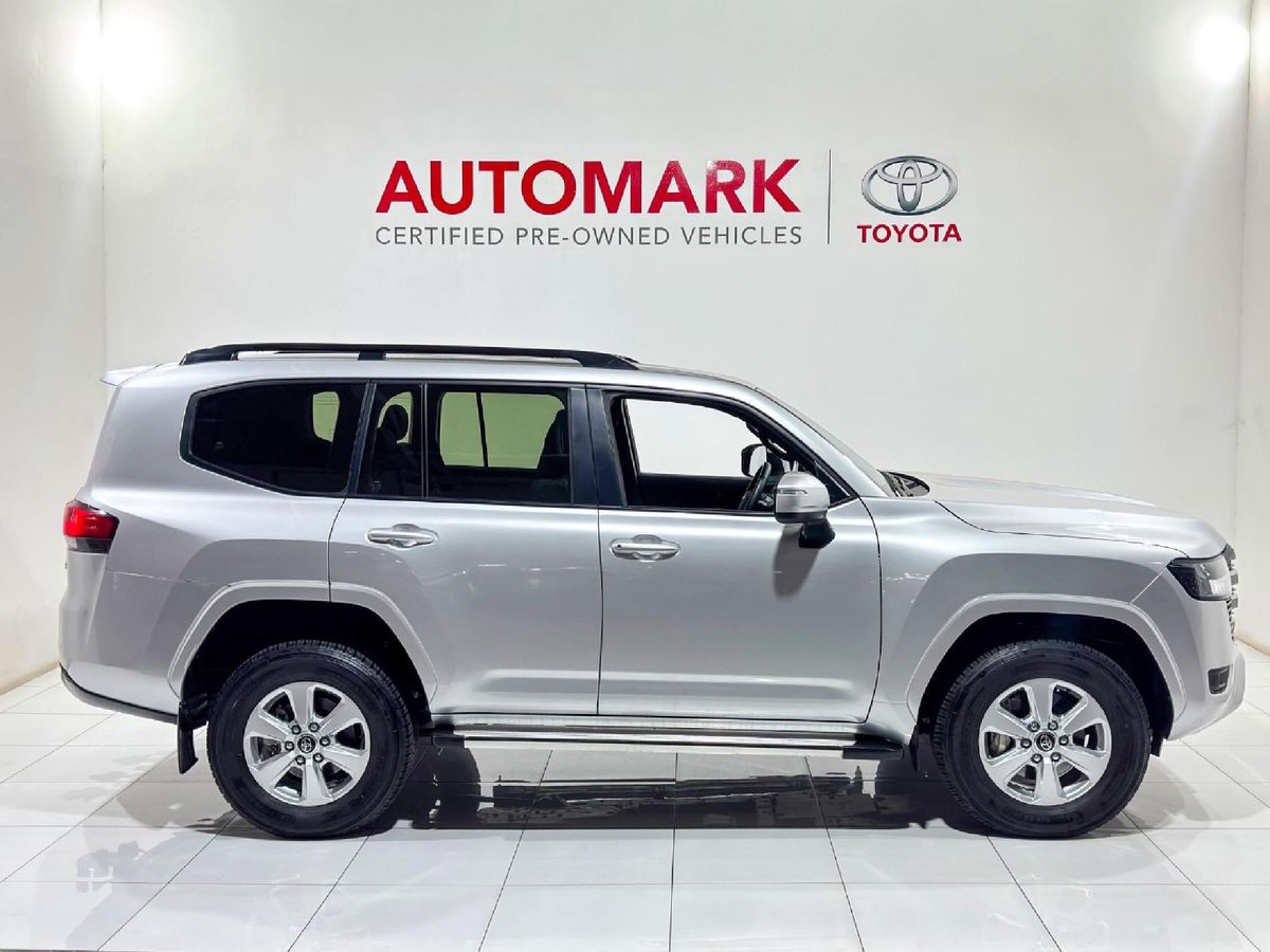 2025 Toyota Land Cruiser 300 V6 3.3 D GX-R