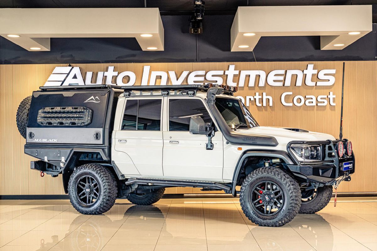 2021 Toyota Land Cruiser 79 4.5 D Double-Cab