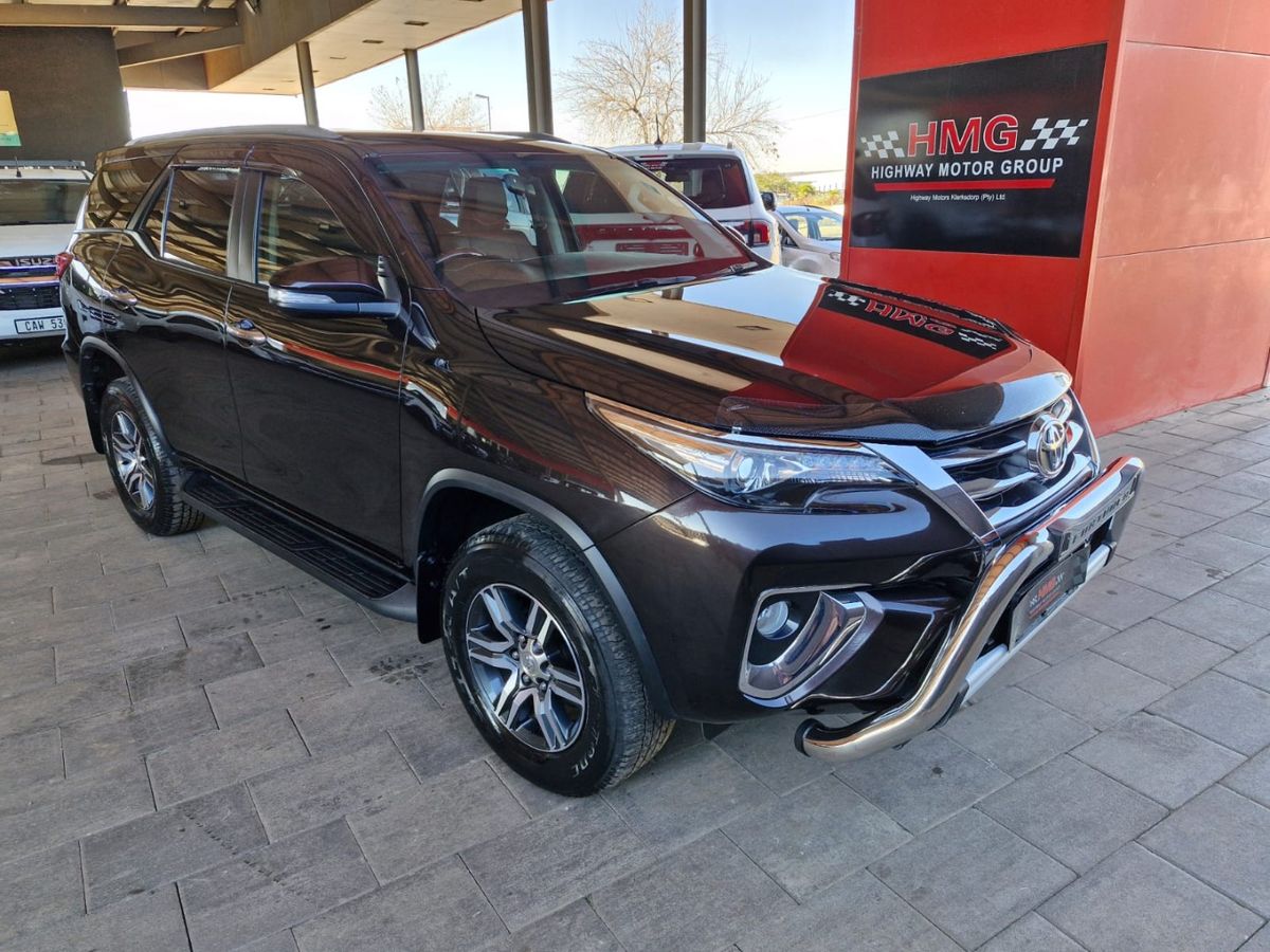 2016 Toyota Fortuner 2.8 GD-6 Raised Body