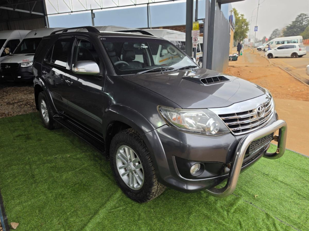 2014 Toyota Fortuner AUTOMATIC. FULL SERVICE HISTORY