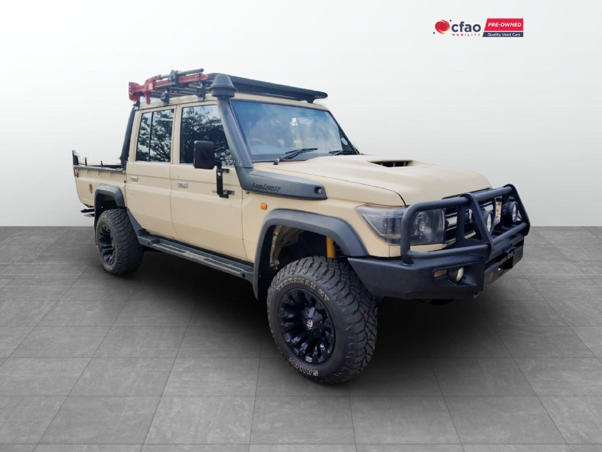 2018 Toyota Land Cruiser 79 4.5 D Double-Cab