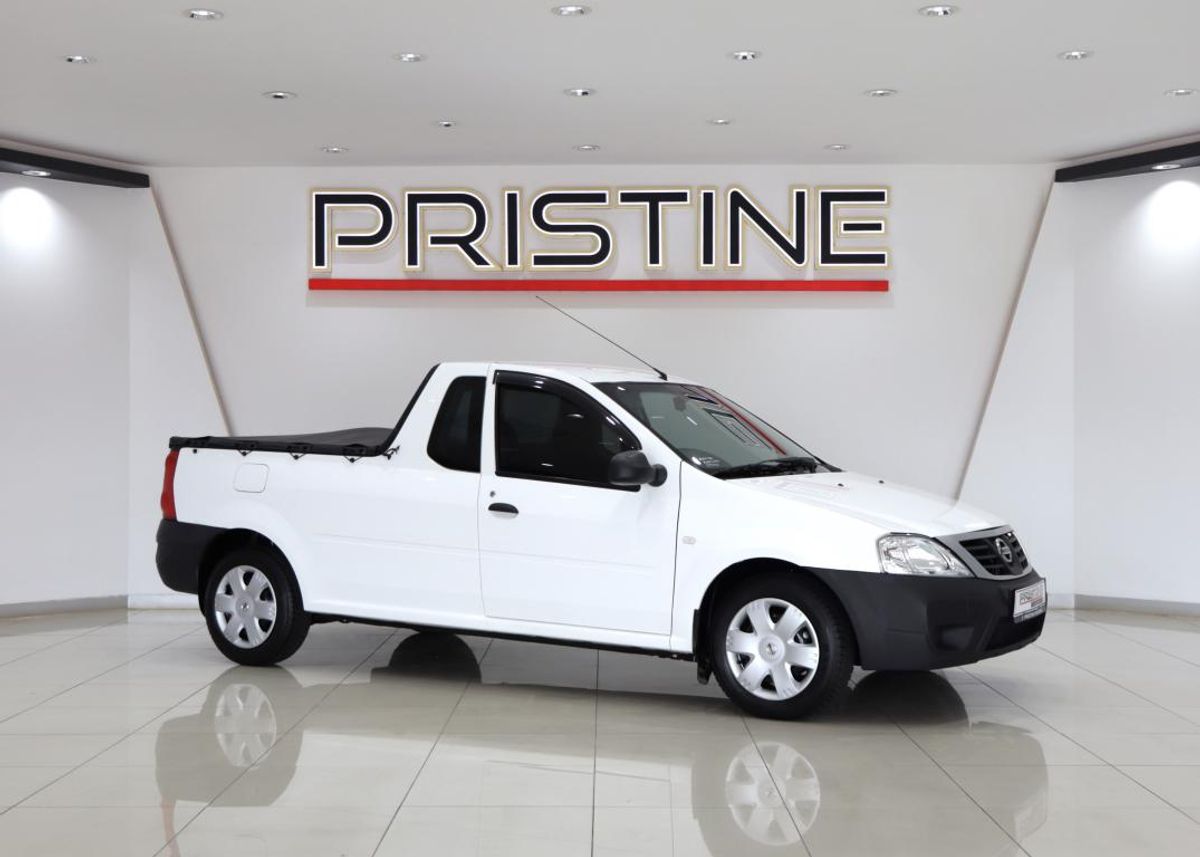 2022 Nissan NP200 1.6