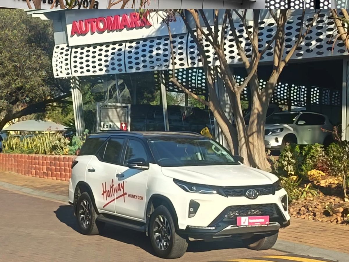 2025 Toyota Fortuner 2.4 GD-6 R/B Auto