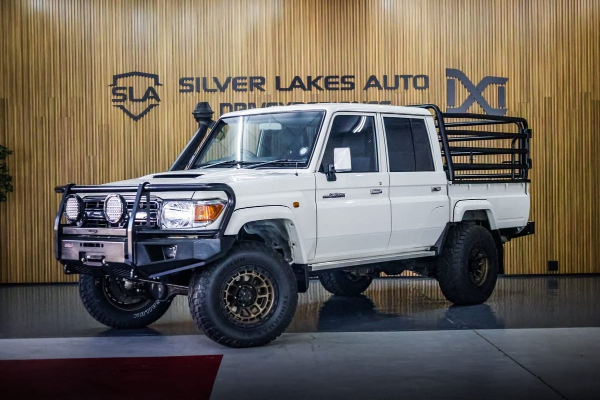 2019 Toyota Land Cruiser 79 4.5-4D LX V