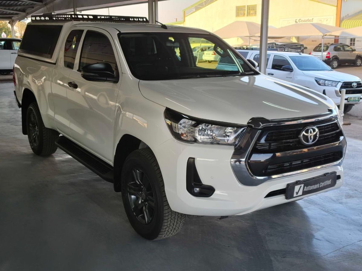 2023 Toyota Hilux 2.4 GD-6 Raised Body Raider Extended Cab