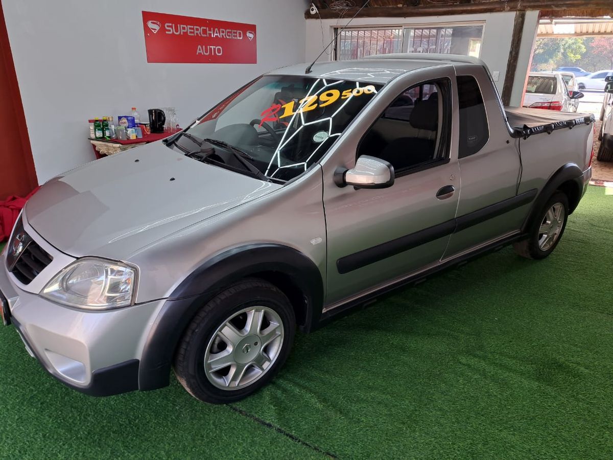 2015 Nissan NP200 1.6 SE