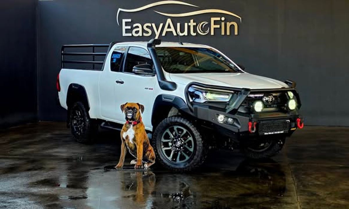 2023 Toyota Hilux 2.8 GD-6 Raised Body Legend Auto Extended Cab