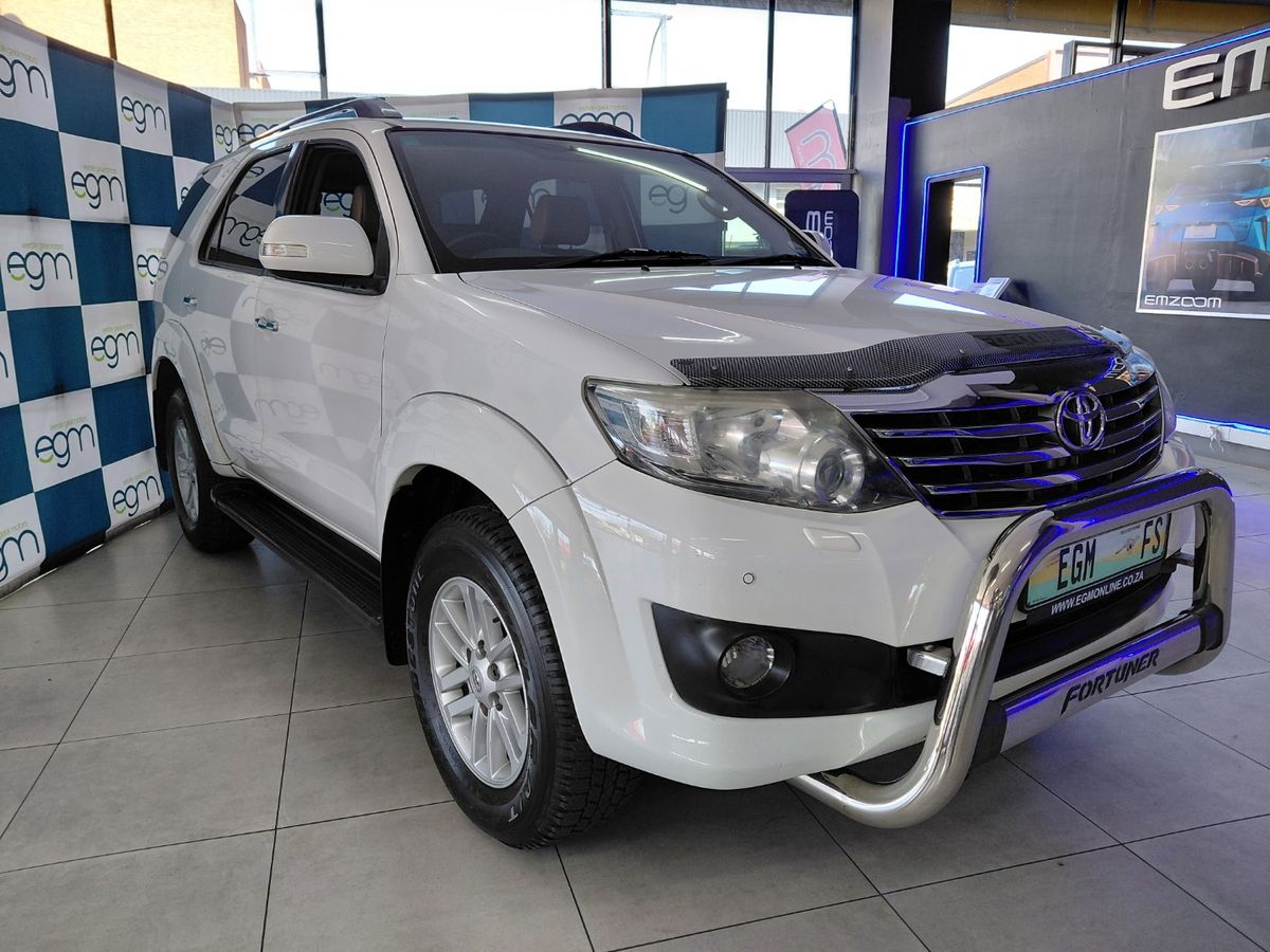 2012 Toyota Fortuner 4.0 V6 Heritage Raised Body Auto