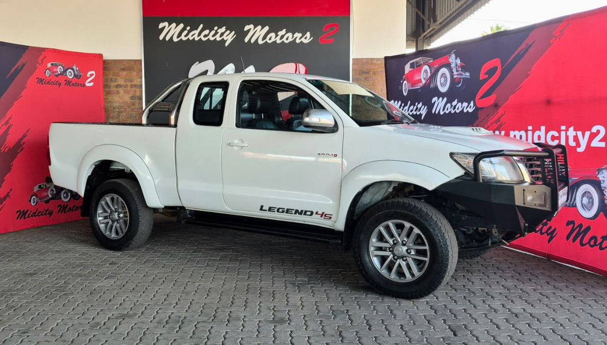 2015 Toyota Hilux 3.0 D-4D Legend 45 4x4 Xtra-Cab