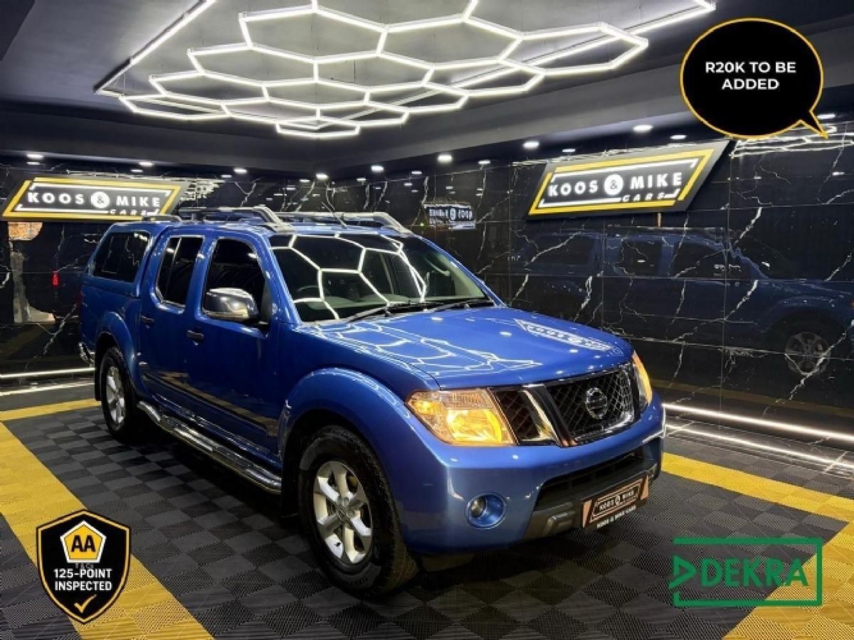 2011 Nissan Navara 4.0 V6 LE Double-Cab