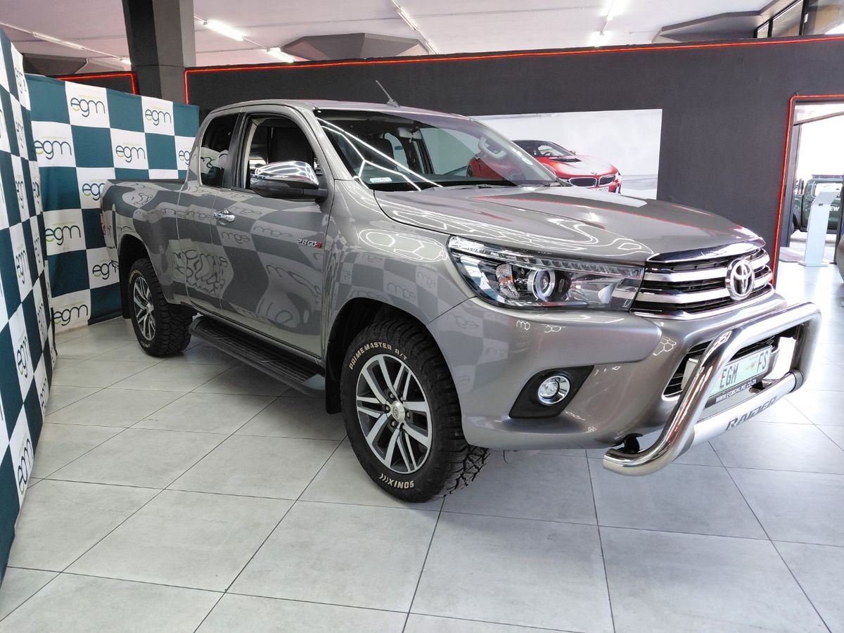 2018 Toyota Hilux 2.8 GD-6 Raised Body Raider Extended Cab