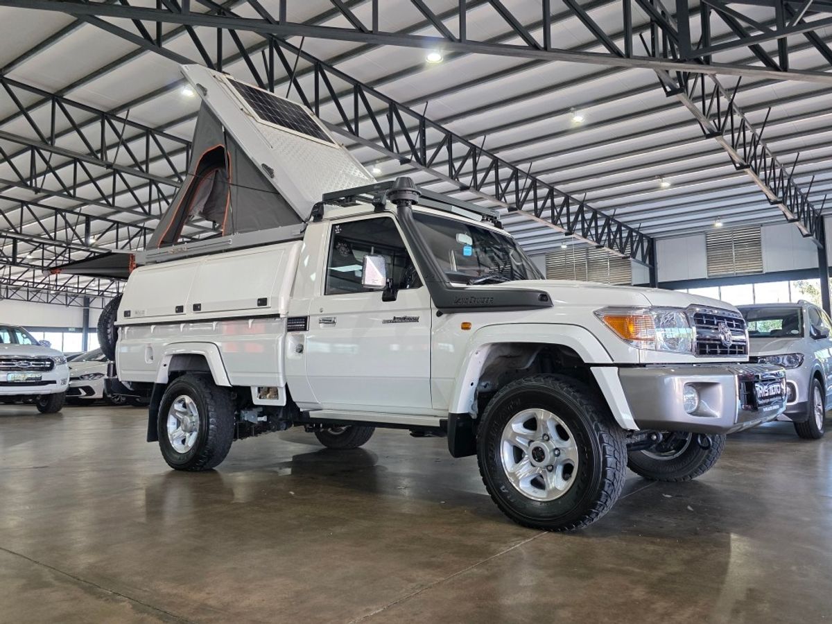 2023 Toyota Land Cruiser 79 4.5 4D LX V Single-Cab