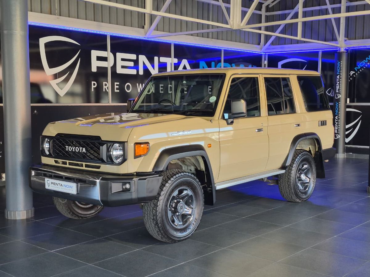 2026 Toyota Land Cruiser 76 2.8GD-6 Station Wagon LX