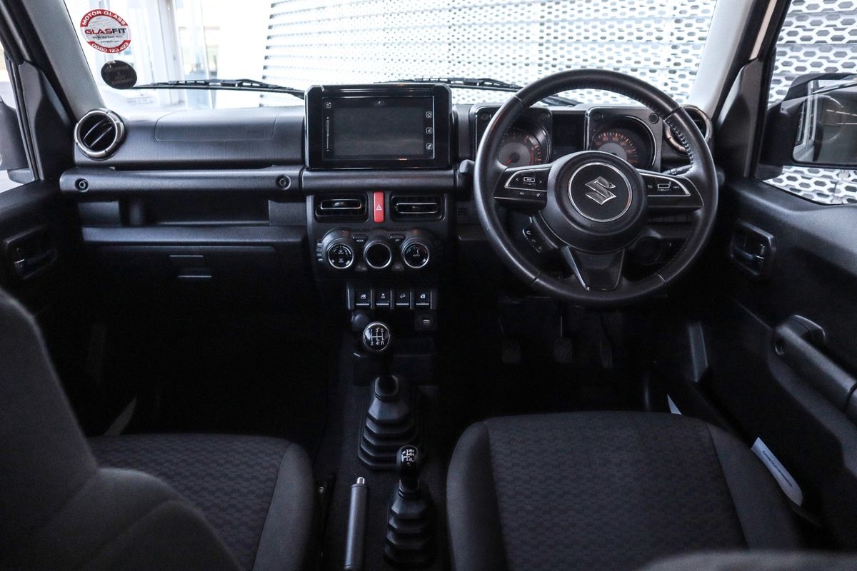 Photo 4