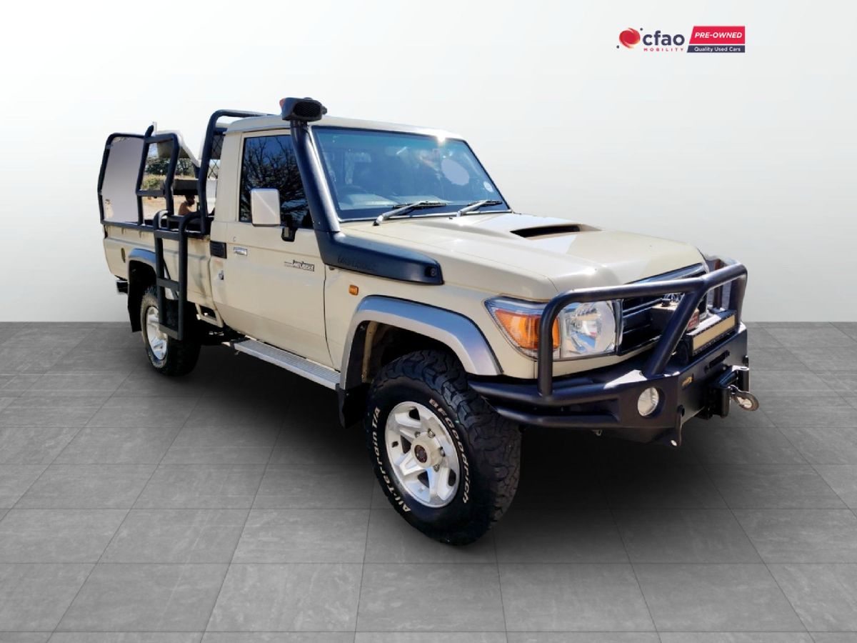 2018 Toyota Land Cruiser 79 4.5 D Single-Cab