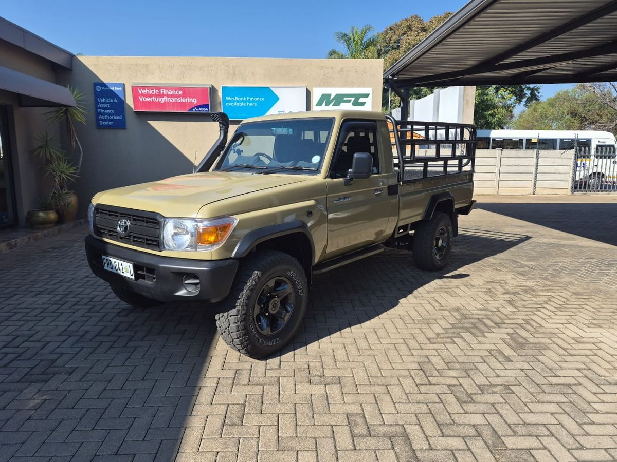 2008 Toyota Land Cruiser 70 4.5 EFI