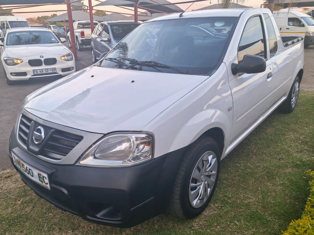 2020 Nissan NP200 1.5 dCi Safety Pack