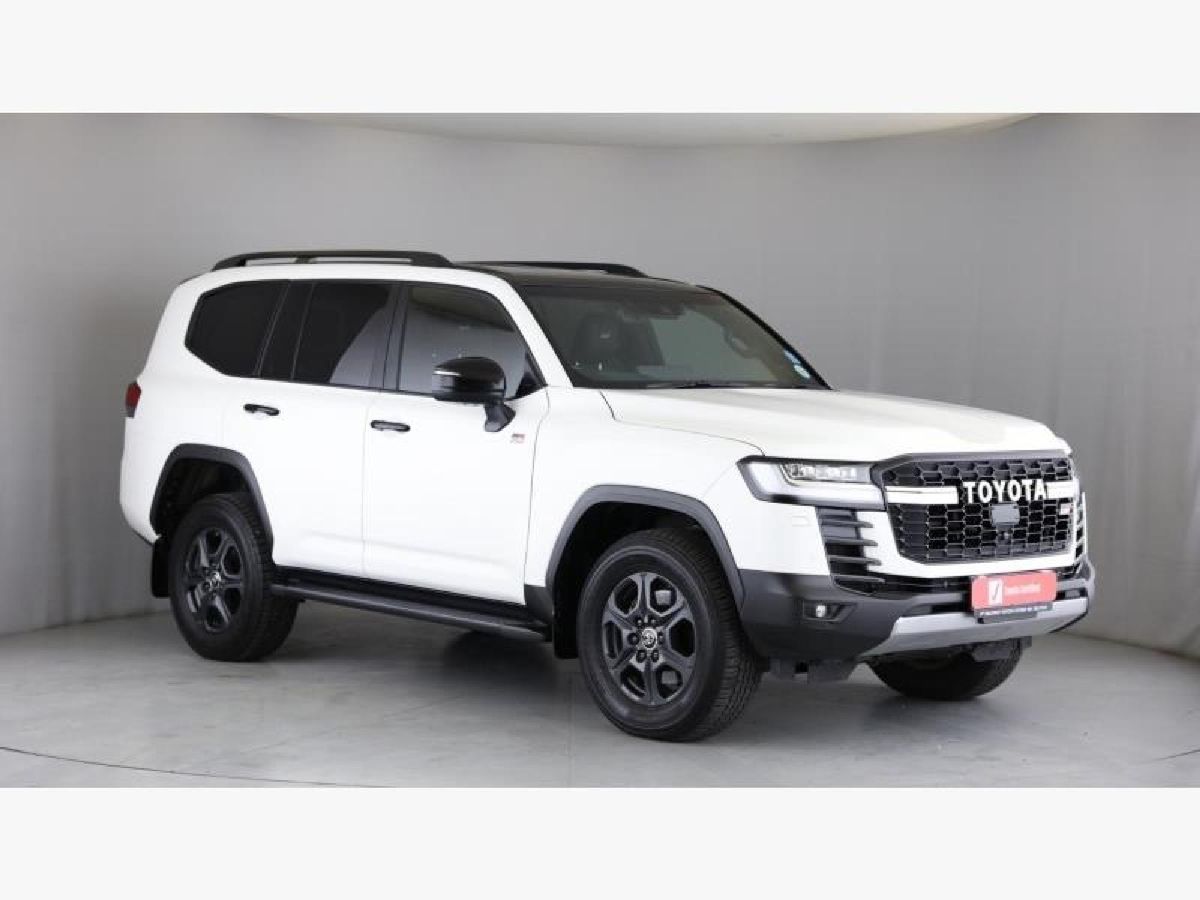 2023 Toyota Land Cruiser 300 V6 3.3 D GR-S