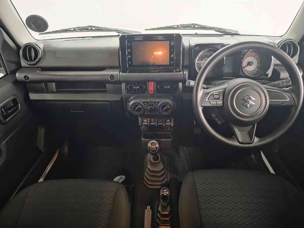 Photo 5