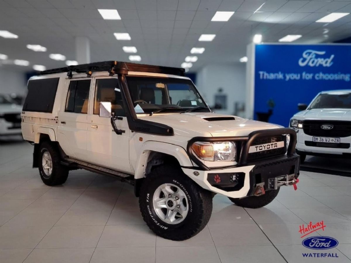 2023 Toyota Land Cruiser 79 4.5 D Double-Cab