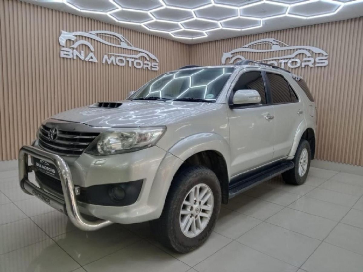 2011 Toyota Fortuner 3.0 D-4D Raised Body 4x4
