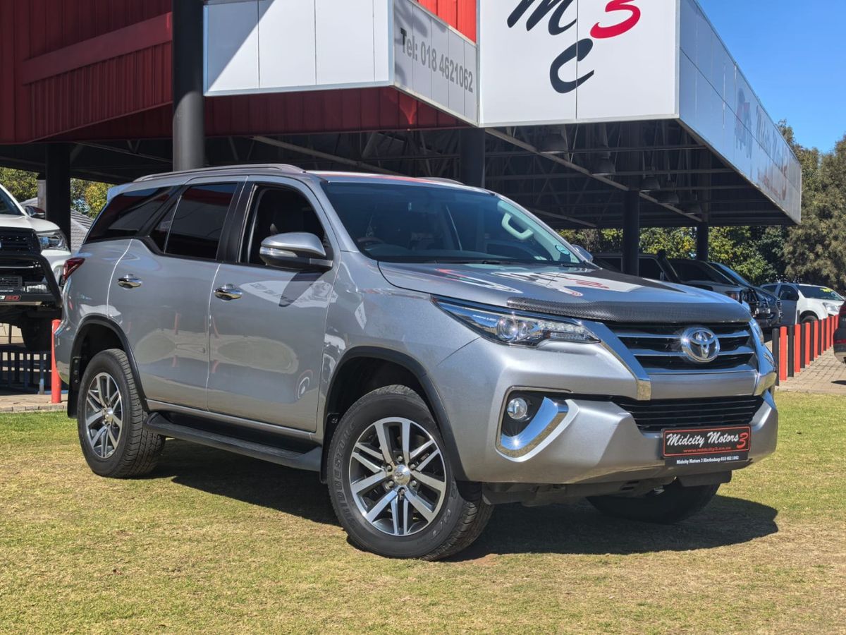 2017 Toyota Fortuner 2.8 GD-6 Raised Body