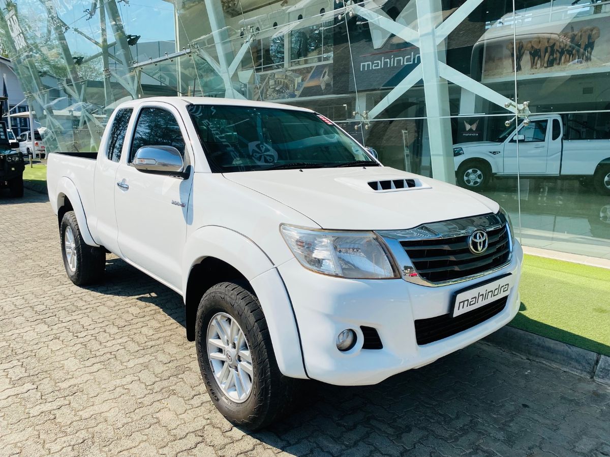 2015 Toyota Hilux 3.0 D-4D Legend 45 4x4 Xtra-Cab