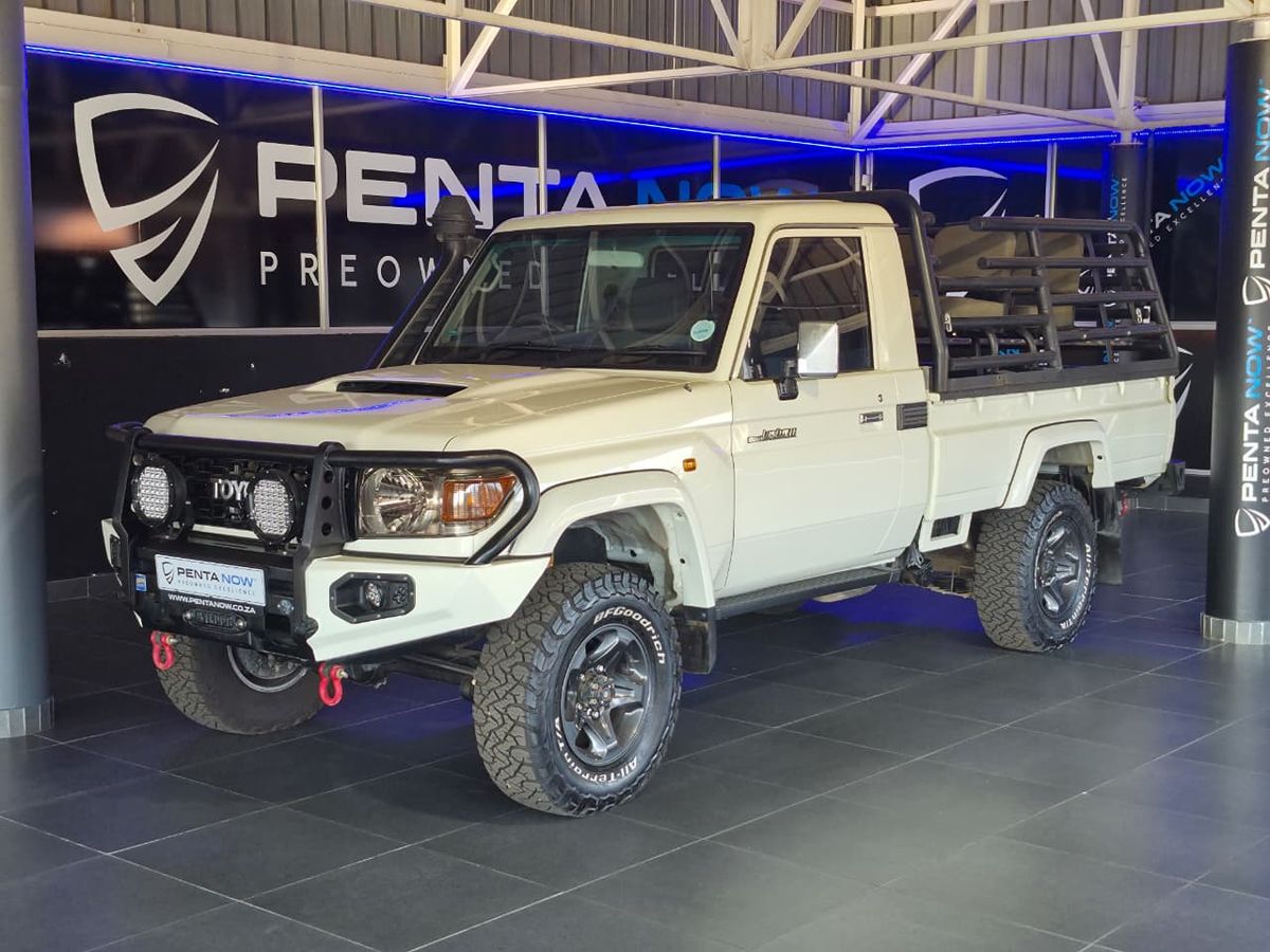 2023 Toyota Land Cruiser 79 4.5 D Single-Cab