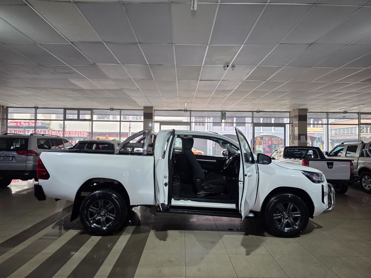 2025 Toyota Hilux 2.4 GD-6 Raised Body Raider Auto Extended Cab