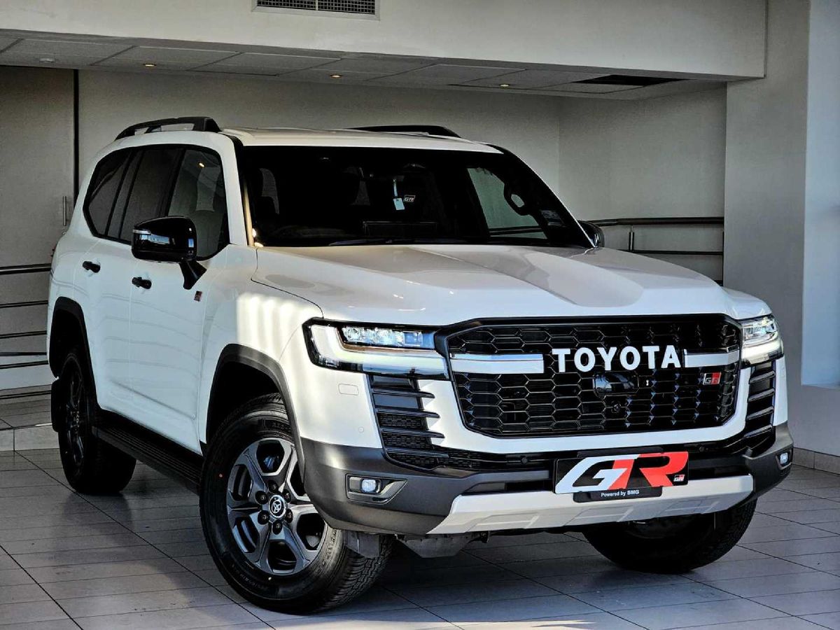 2026 Toyota Land Cruiser 300 V6 3.3D GR-S
