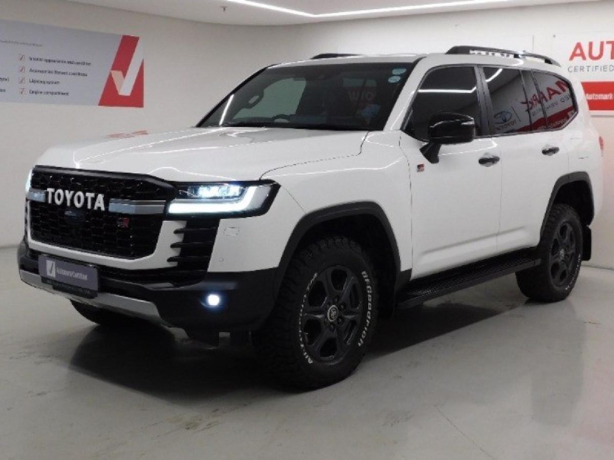 2023 Toyota Land Cruiser 300 V6 3.3 D GR-S