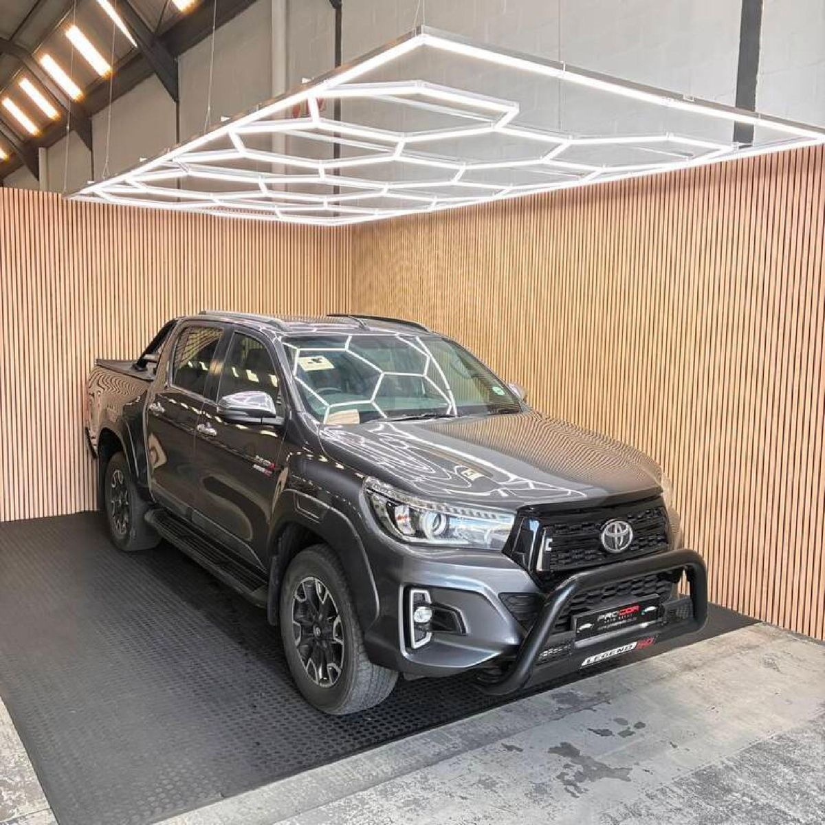 2020 Toyota Hilux 2.8 GD-6 Raised Body Legend Auto Double-Cab