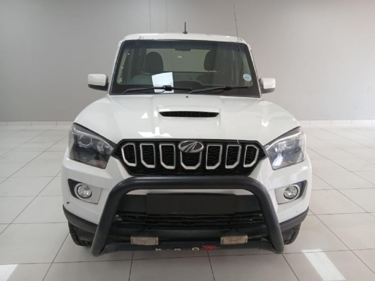 2023 Mahindra Pik Up 2.2 mHawk S6 4x4 Double-Cab
