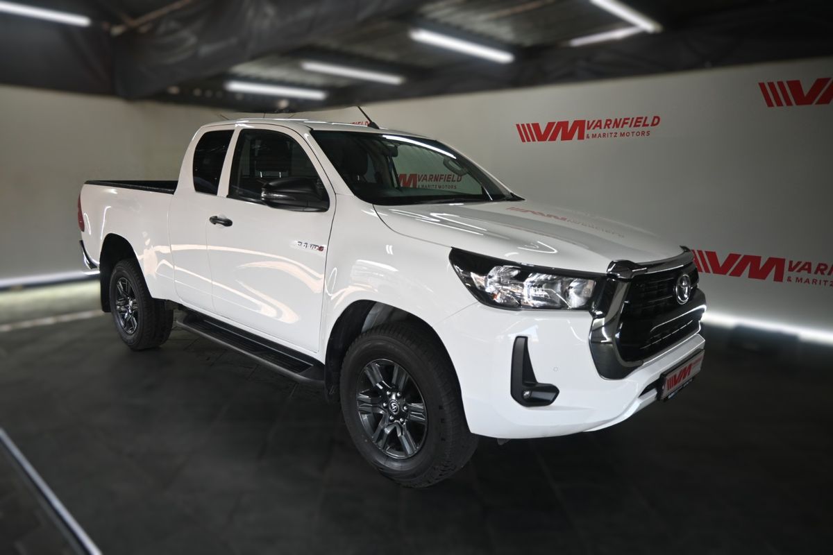 2023 Toyota Hilux 2.4 GD-6 Raised Body Raider Auto Extended Cab