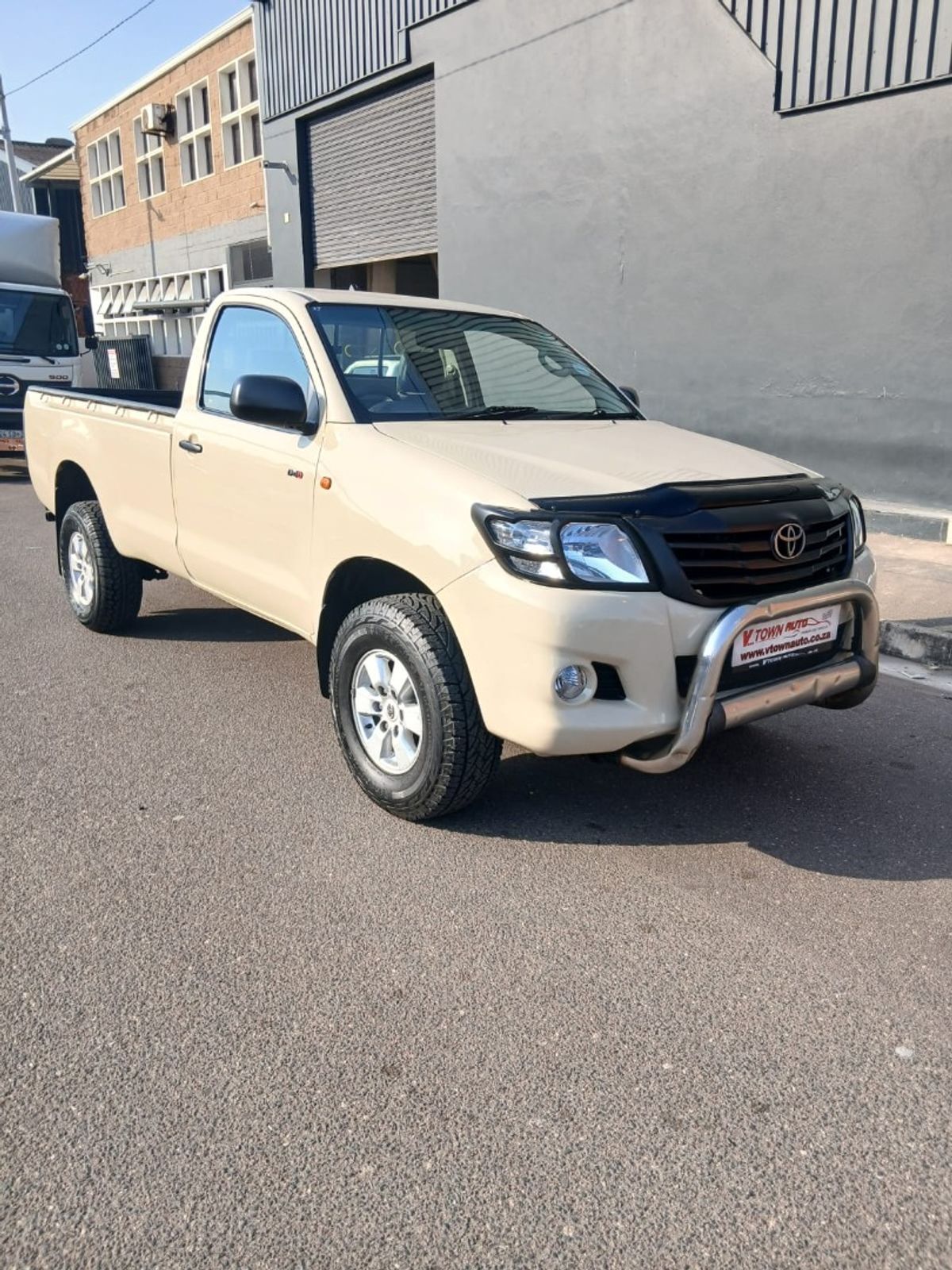 2013 Toyota Hilux 2.5 D-4D SRX Raised Body Single-Cab