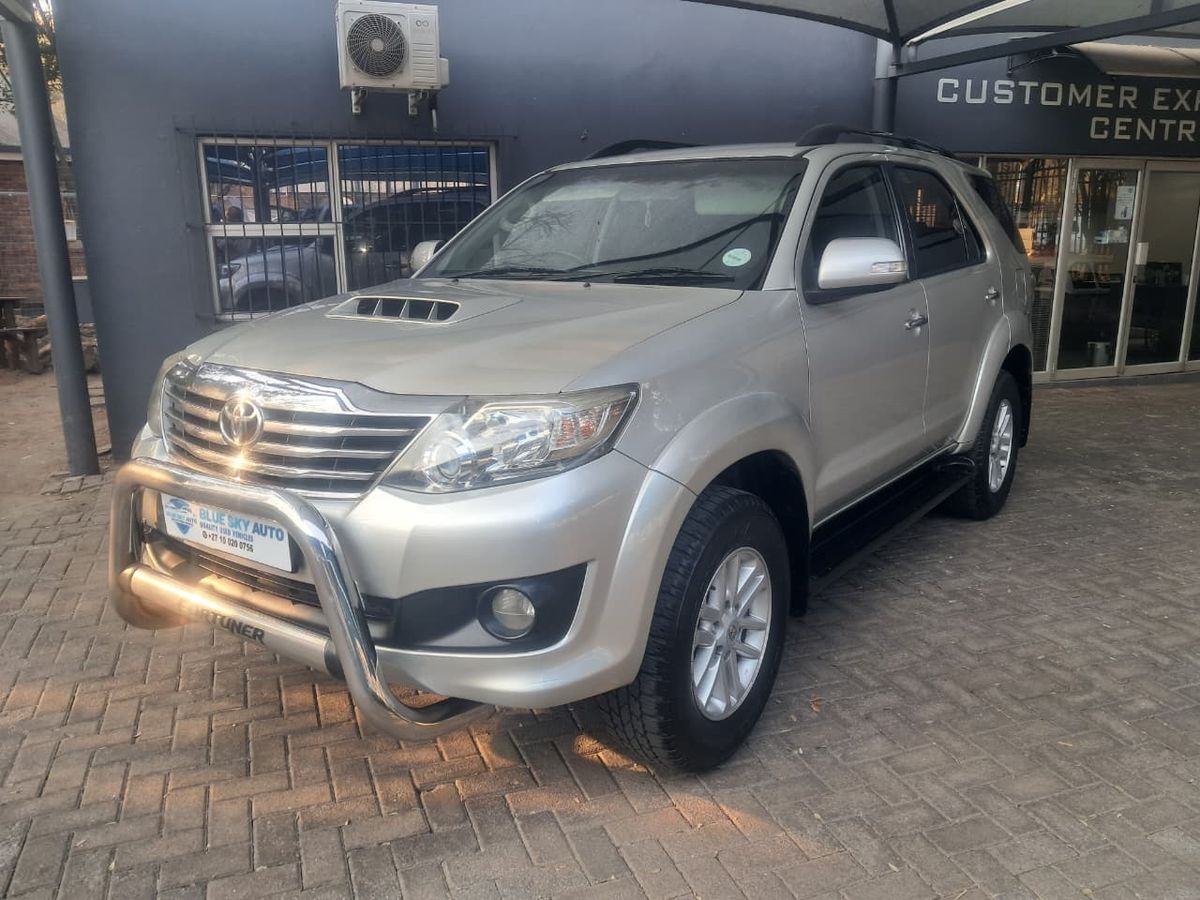 2014 Toyota Fortuner Fortuner  2.5 D-4D RB AT