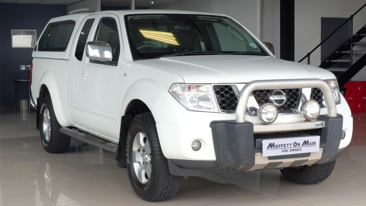 2013 Nissan Navara 2.5 dCi XE KingCab Single-Cab
