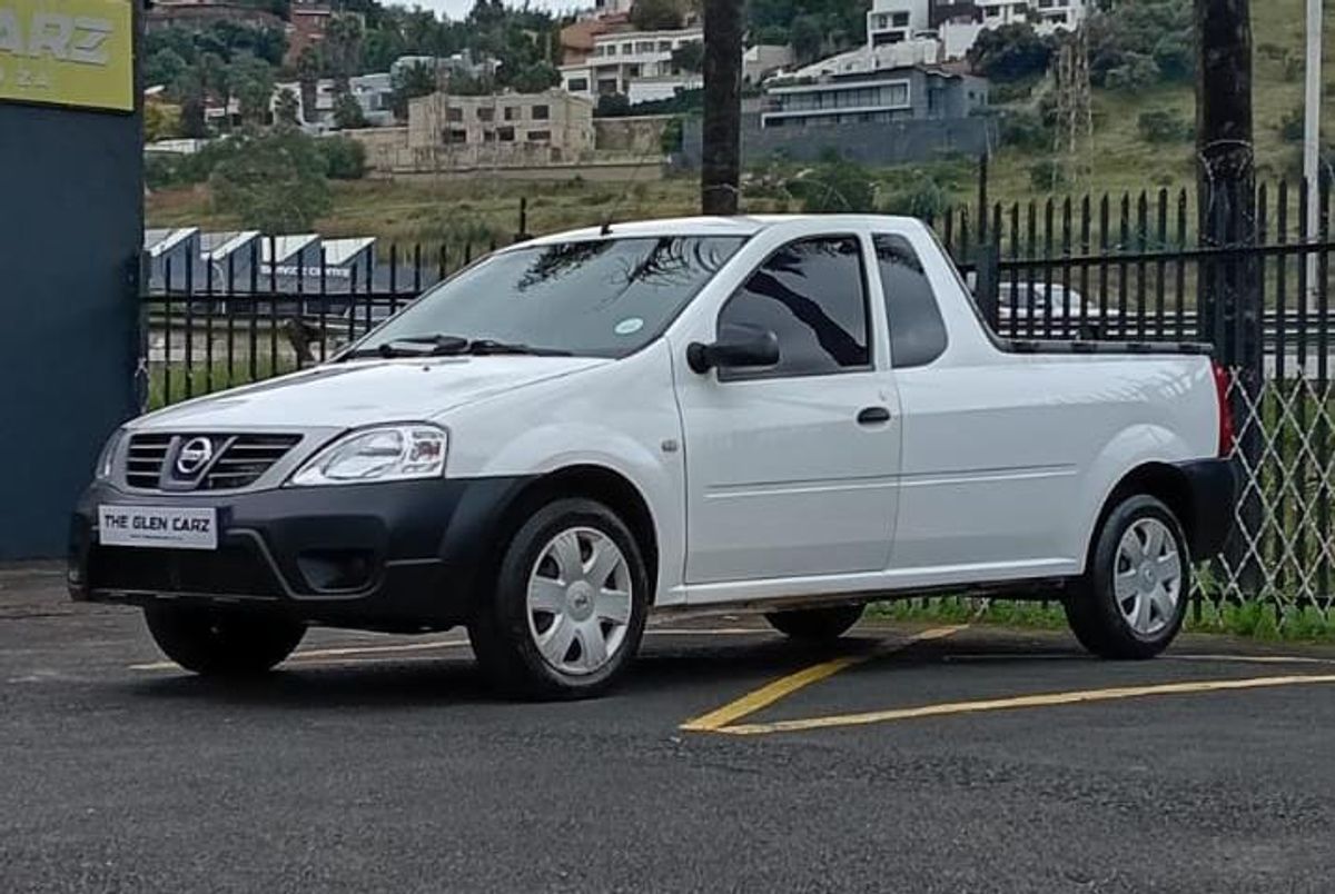 2017 Nissan NP200 1.6