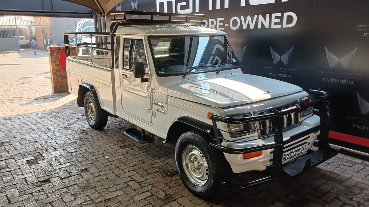2018 Mahindra Bolero NEF Loader Single-Cab