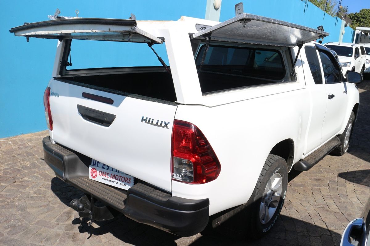 2018 Toyota Hilux 2.4 GD-6 Raised Body SRX Extended Cab