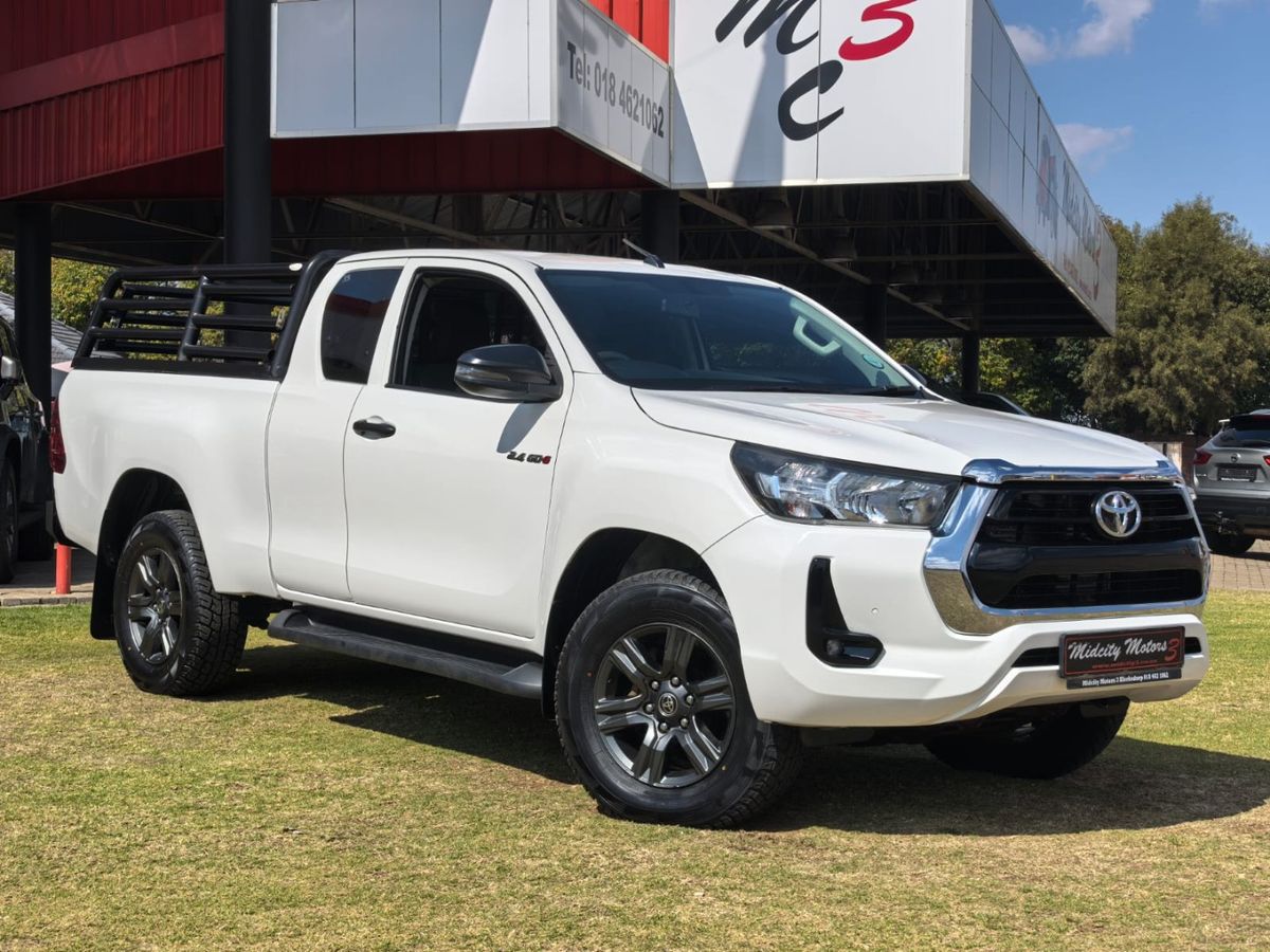 2022 Toyota Hilux 2.4 GD-6 Raised Body Raider Extended Cab