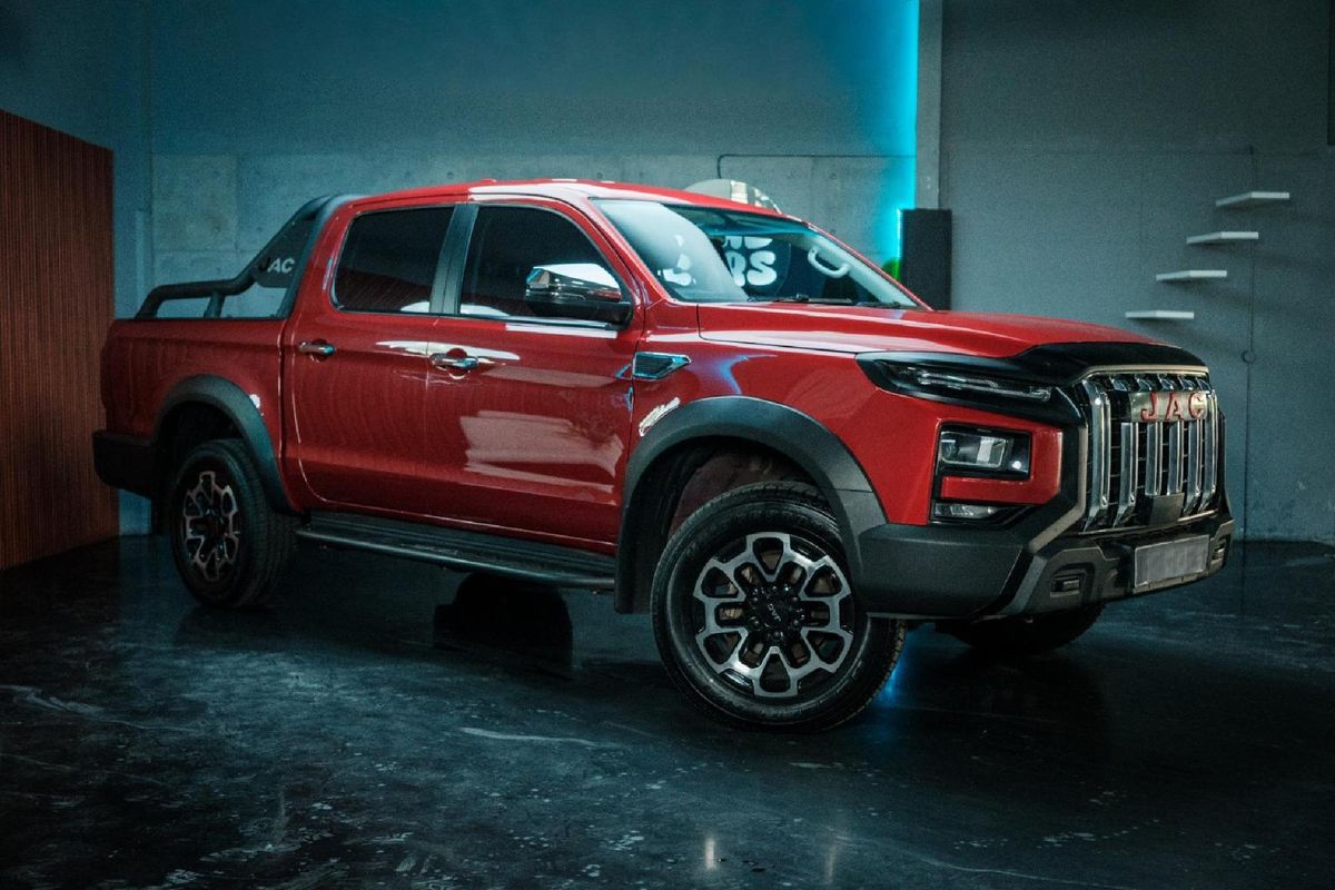 2025 JAC T9 2.0 CTI Lux Auto Double-Cab
